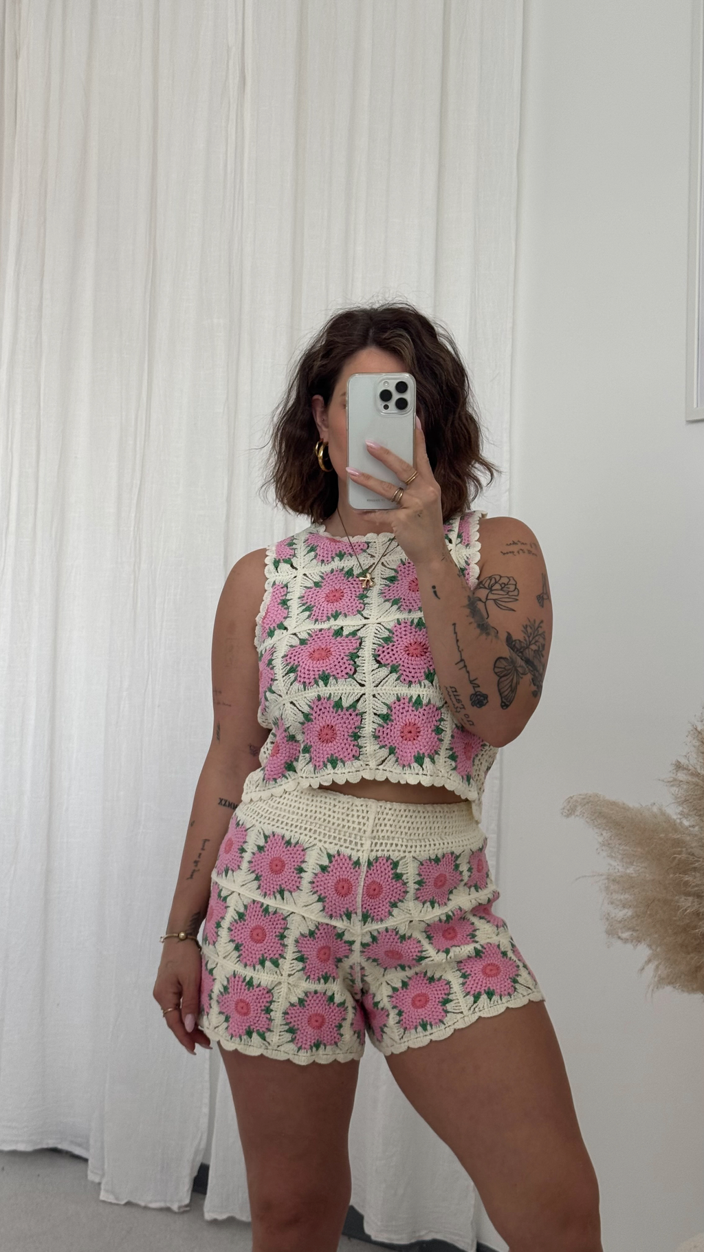Short Flower